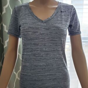 Women's Nike Tshirt